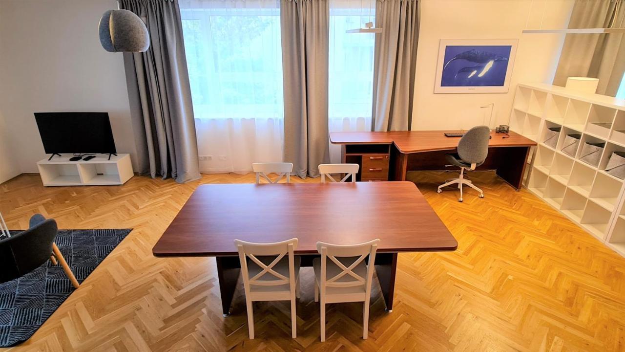 Veleslavin Apartments Prague Exterior photo