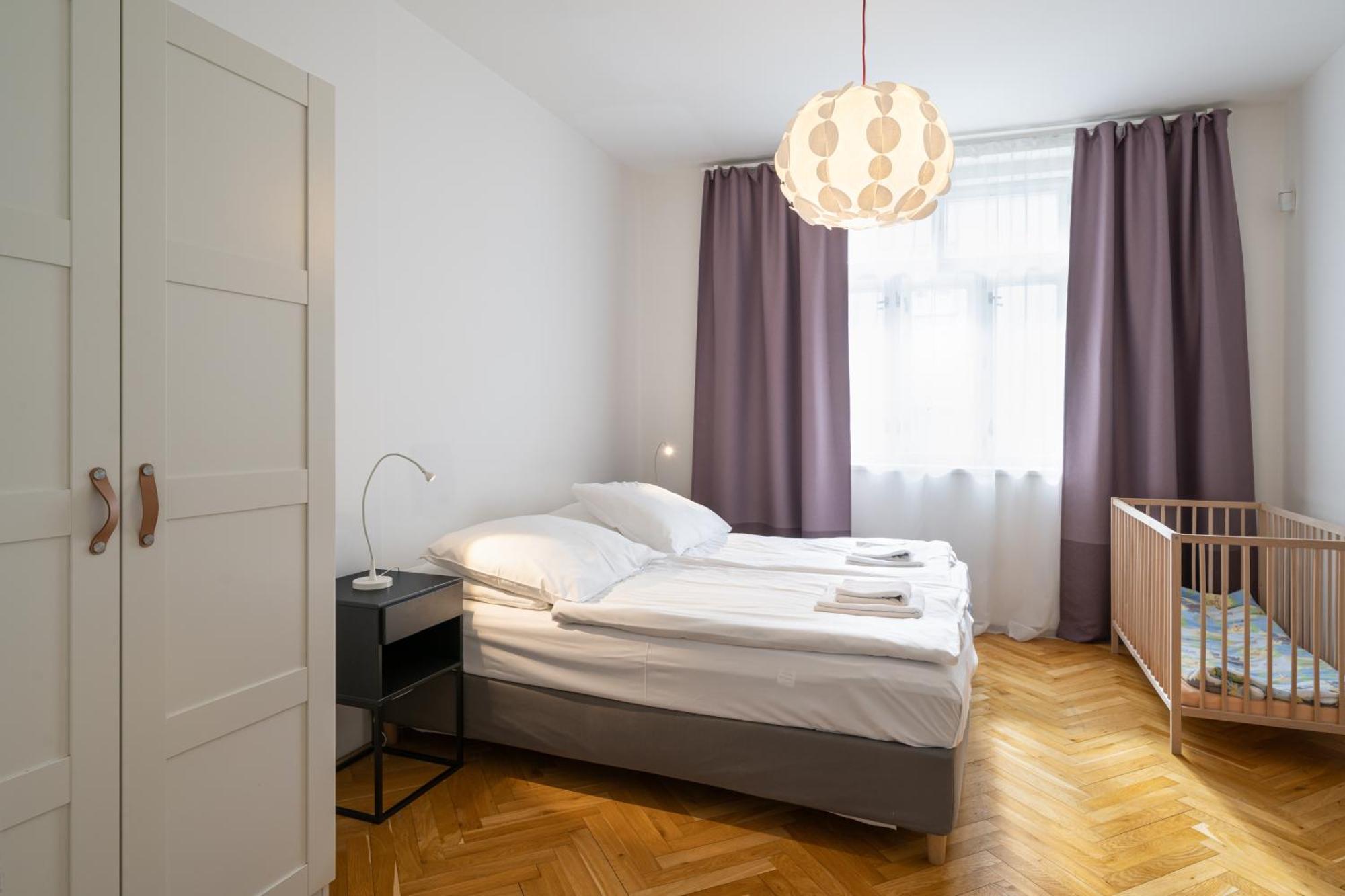 Veleslavin Apartments Prague Exterior photo