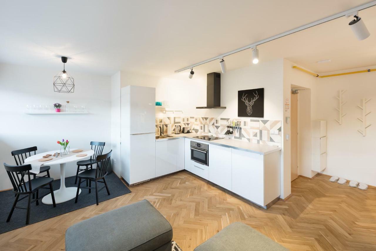 Veleslavin Apartments Prague Exterior photo